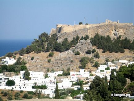 Ліндосскій акрополь (lindos acropolis) опис і фото