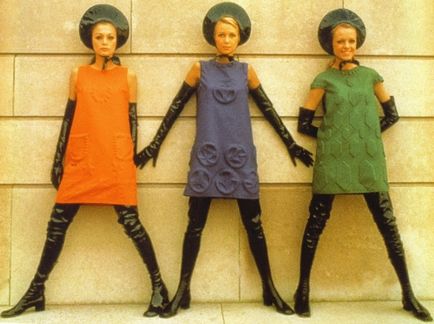 Cele mai bune costume de la fotografia lui Pierre Cardin