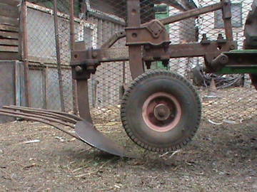 Minitractor cu motor pд-10