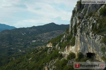 Kolostor Ostrog, Montenegro - „a zarándoklat a kolostor Ostrog (Montenegró)