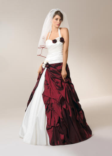 Незвичайні, оригінальні, дизайнерські весільні сукні на фото