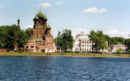 Ostankino Pond