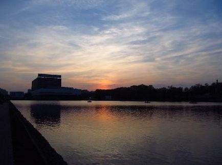 Ostankino Pond