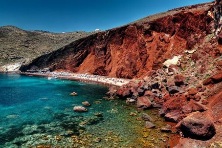Plajele Santorini oferă o imagine de ansamblu asupra zonelor, prețurilor, serviciilor, recenziilor călătorilor