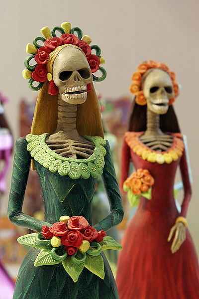 De ce scheletele și craniile sunt atât de populare în Mexic