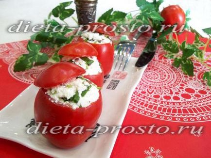 Tomate umplute cu brânză și verdețuri