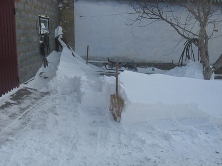 Az utolsó bejegyzés ebben az évben, a javítás hengerfej és a hó)))