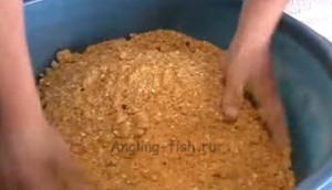 Прикормка для риби своїми руками, рецепти відео