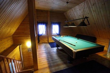 Proiecte de bai cu piscină și biliard de lemn, cu un singur etaj, unghiular, video și fotografie