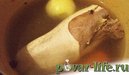 Recept marhanyelv pörkölt tejföl gyógynövények