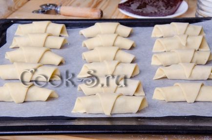 Bagheli cu marmaladă - rețetă pas cu pas cu fotografie, coacere (păstăi cu marmaladă) Bagele cu marmaladă - rețetă pas cu pas cu fotografie, produse de cofetărie