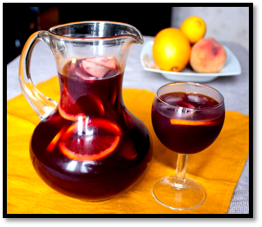 Sangria - cocktail spaniol pentru companie