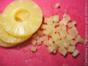 Tort sucoros cu ananas