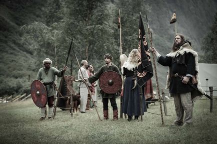 Весілля в стилі вікінгів на тлі дивовижної природи норвегії