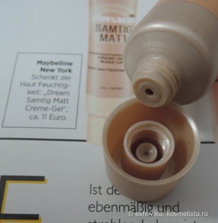 Tonal crema-gel vis samtig mat într-o umbra de 21nn din comentarii maybelline