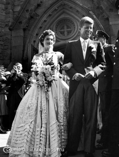 Топ-10 показала нові відверті весільні сукні всіх часів (фото), топ зіркових весільних суконь