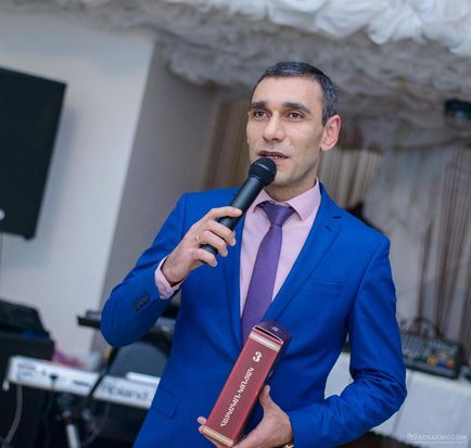 Vezető Pjatyigorszk legjobb és legtapasztaltabb a CMS-ben a TOASTMASTER az itt Pyatigorsk, Yessentuki,