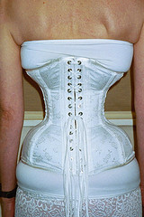 Tipuri de corsete de diferite epoci