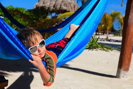 În vacanță cu subtilitățile și regulile alergice pentru copii