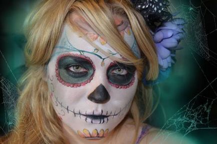 Яскравий макіяж «цукровий череп» на Хеллоуїн - простий і барвистий образ