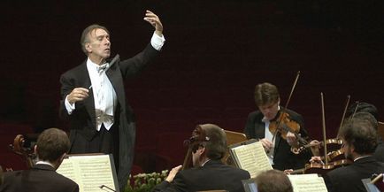 Навіщо диригенту паличка, яку роль виконує диригент в оркестрі acsavto