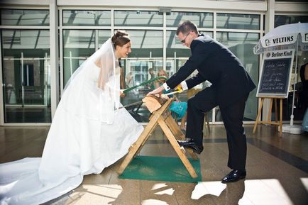 20 Незвичайних весільних традицій різних країн