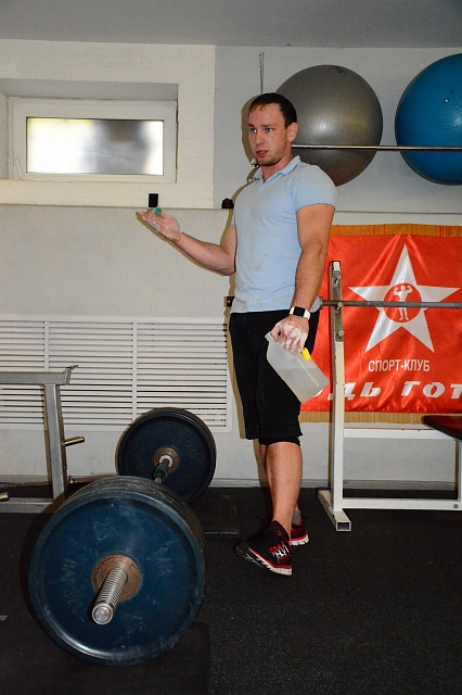 Armlifting - leglustább fajta erő sport! Interjú Dmitry suhovarovym, világbajnok