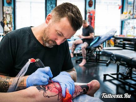 Este dureros să faci un tatuaj în care este cel mai dureros să bați un tatuaj, cum să reduci durerea