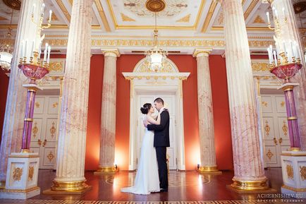 Tsaritsyno - poze de nunta, poze plimbari in Palatul Tsaritsyn (nunta in imobil)
