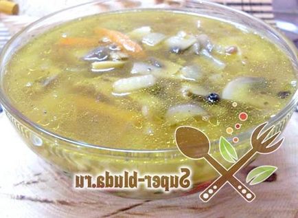 Сочевичний суп з грибами і куркою, супи рецепти з фото прості і смачні