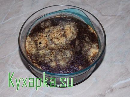 Barna kenyér, házi készítésű ételeket egy fotót a recept lépéseket (fekete) Barna kenyér, házi készítésű ételeket egy fotót a recept lépések
