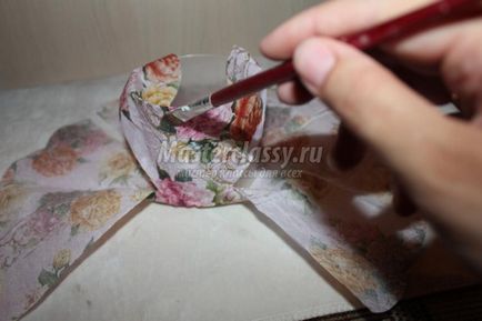 Decoupage csésze saját kezűleg