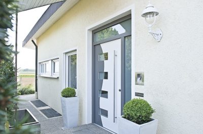 Izolate ușile de intrare pentru recomandările casei private