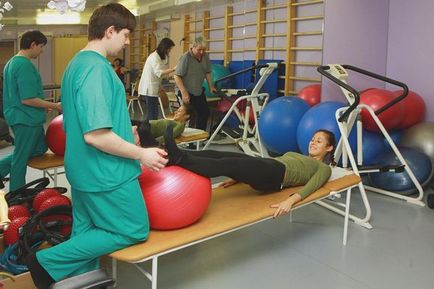 Gimnastica după un accident vascular cerebral, LPC, exercițiu complex