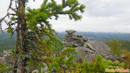 Mountain kolchimsky (pomyanonny) kő