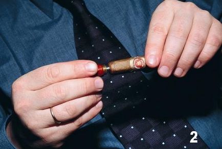 Як прикурити сигару