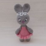 Hogyan lehet lekötni egy baba horgolt kezdőknek Rosie - katkarmela játékok Amigurumi horgolt