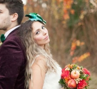Hogyan gondoskodjon egy esküvő ősszel sétálva fotózzuk végig