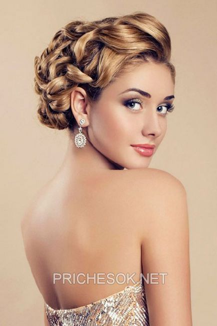 Красива Updo за всеки случай