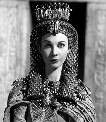 Frumusețea reginei Cleopatra - cadre din film, fotografii și istorie