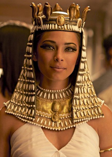 Frumusețea reginei Cleopatra - cadre din film, fotografii și istorie