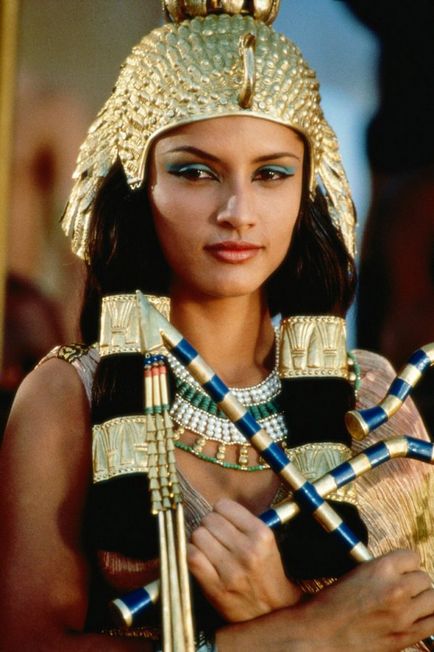 Frumusețea reginei Cleopatra - cadre din film, fotografii și istorie