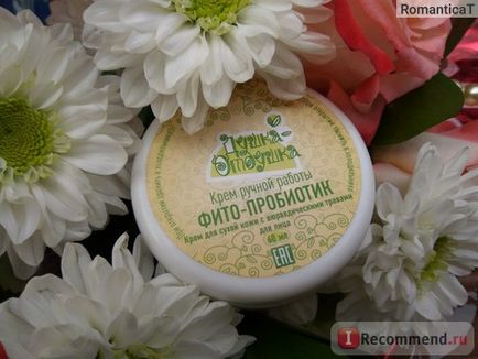 Cremă pentru pielea uscată a feței Phyto-probiotic parfumat cu ierburi ayurvedice - 