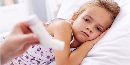 Гавкаючий кашель у дитини з температурою і без лікування по Комаровському