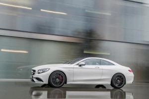 Mercedes-benz s-class coupe, suspensie c217 și nu numai - cutie de torpedou