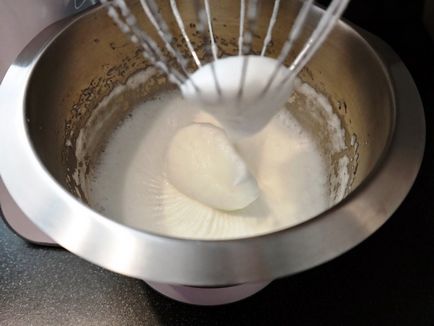 Merengi (meringue) rețetă cu fotografie în cuptor la domiciliu