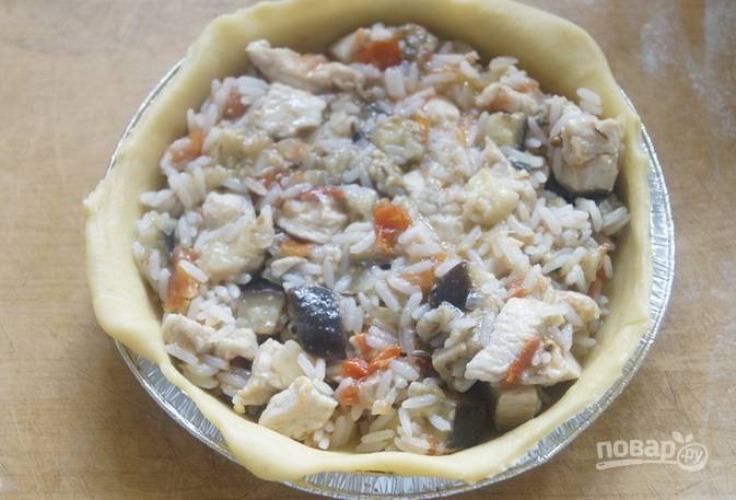 Міні-пироги з куркою, рисом і баклажанами - покроковий рецепт з фото на