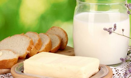 Молоко з медом від кашлю прості рецепти і корисні властивості
