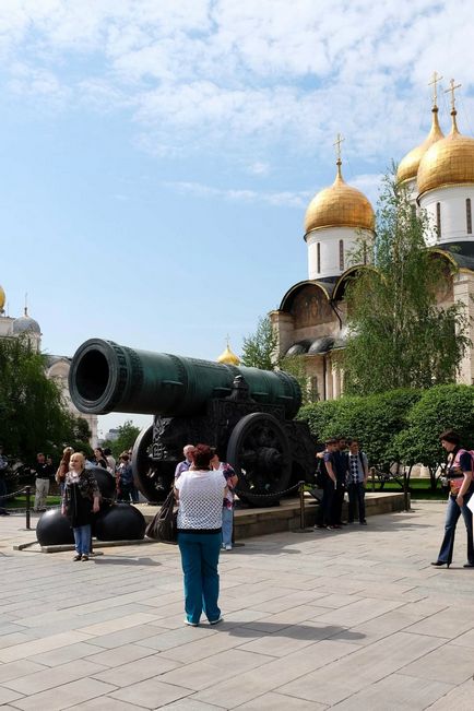 Московський кремль Тайницкая сад і новий парк в травні