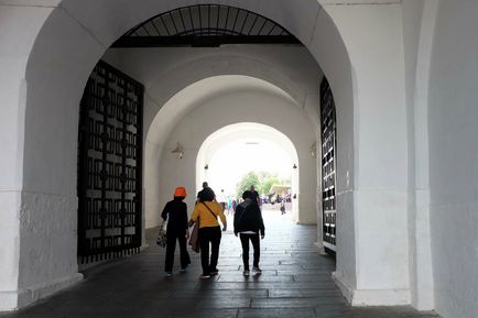 Kremlin Kremlin Tainitsky Garden și noul parc din mai